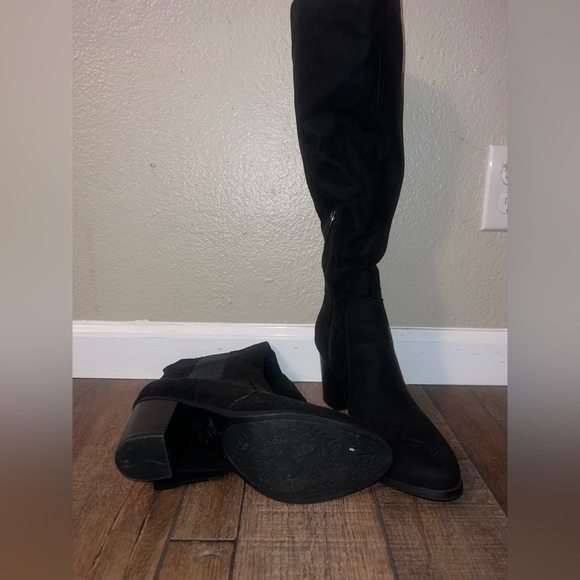 Ankle zipper heeled boots - Picture 2 of 2